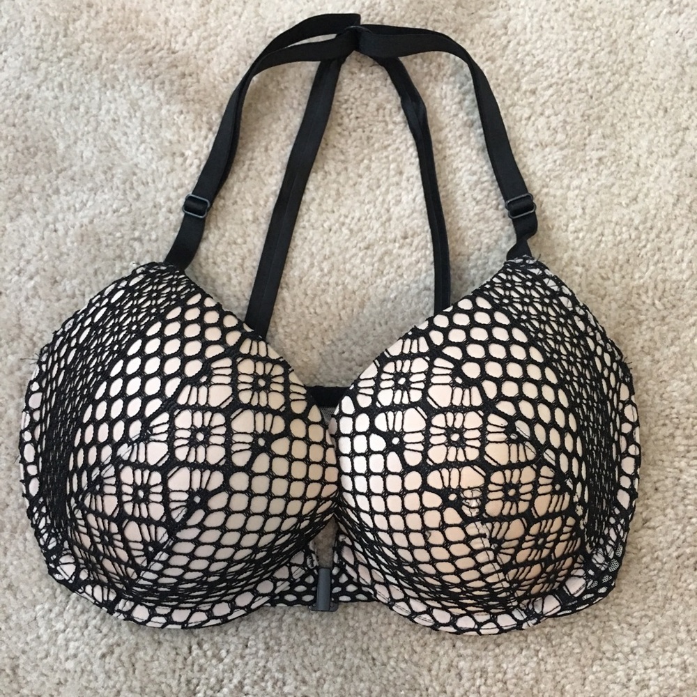 Victoria’s Secret Very Sexy Push Up Bra